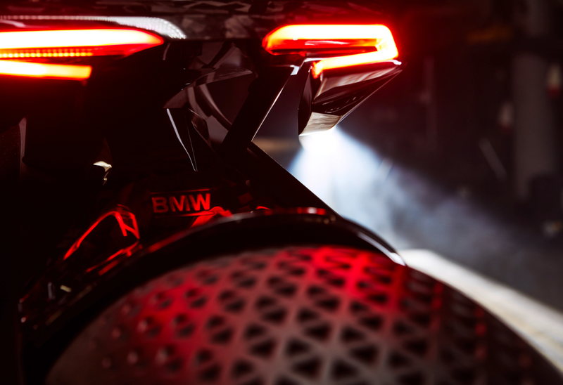 Illustration for article titled How Realistic Is BMW's Motorcycle From 2116? An Explainer